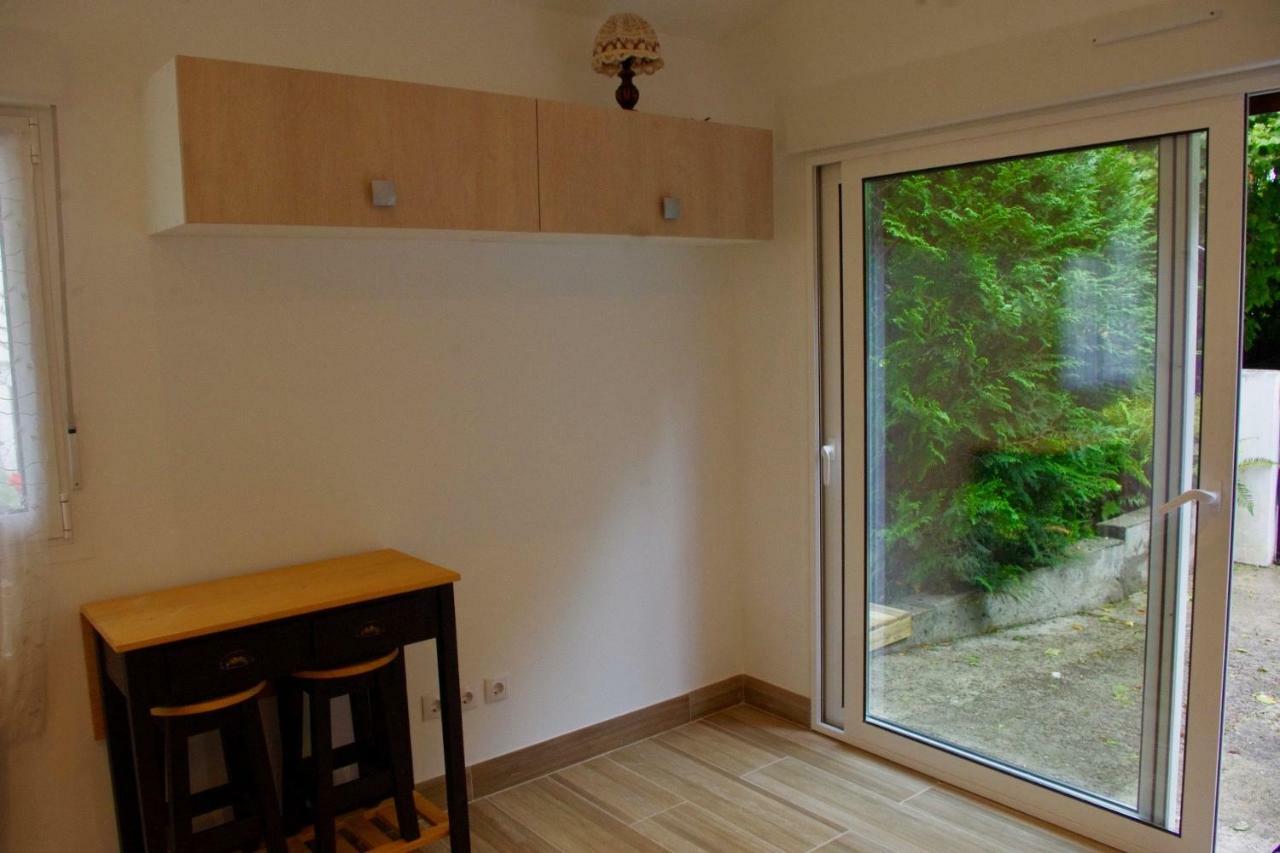 Chambres D'Hotes "Hor Dago" Pres De La Gare D'Hendaye Avec Le Petit-Dejeuner Kültér fotó